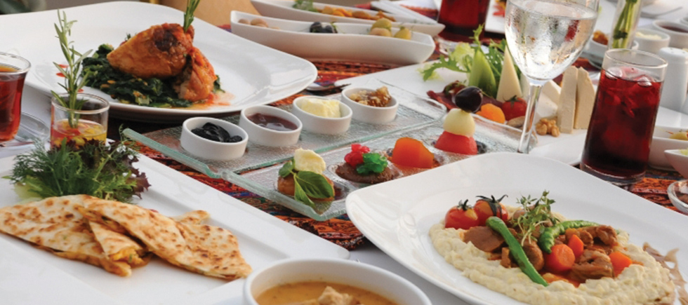 Elite World Otelleri’nde  farklı lezzetlerle iftar zamanı!
