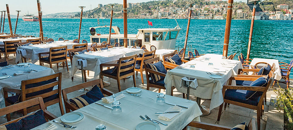 BOĞAZA NAZIR LEZZETLİ İFTAR YEMEĞİ LACİVERT'TE YENİR