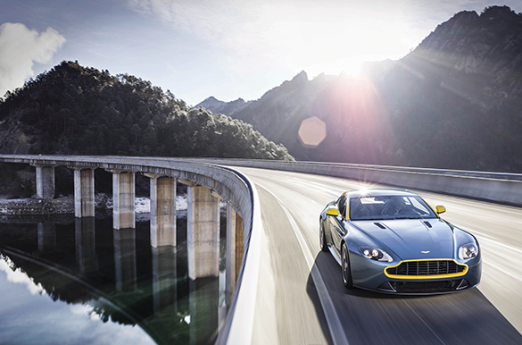 GÖZ ALICI ASTON MARTIN V8 VANTAGE N430