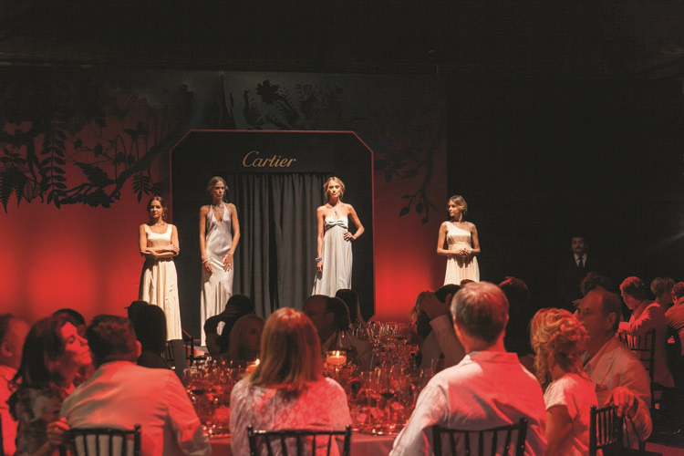 CARTIER İLE BİR YAZ GECESİ RÜYASI