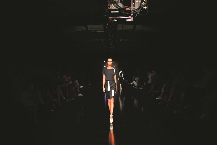 BORUSAN OTO İSTİNYE’DE LASALLE COLLEGE DEFİLESİ 