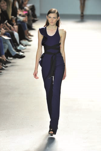 DÖVÜŞ SPORLARI DANSLA BULUŞUNCA DAVID KOMA