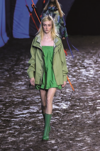 YAĞMURA ŞIK ÖNLEM HUNTER