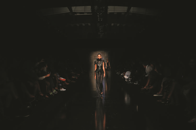 BORUSAN OTO İSTİNYE’DE LASALLE COLLEGE DEFİLESİ 