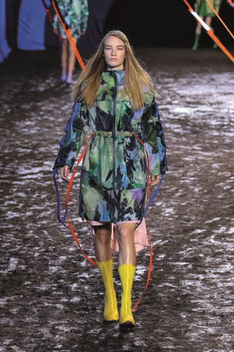 YAĞMURA ŞIK ÖNLEM HUNTER