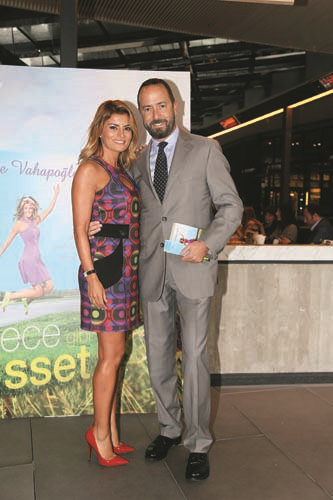 ECE VAHAPOĞLU YENİ KİTABI “ECE GİBİ HİSSET”İ TANITTI