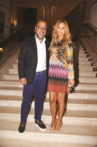 CENGİZ ABAZOĞLU’DAN SONSUZ SEVGİ KOLEKSİYONU 