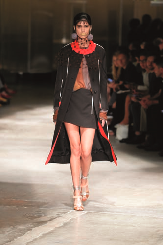 MİLANO MODA HAFTASI’NDAN 2016 İLKBAHAR YAZ MODASI