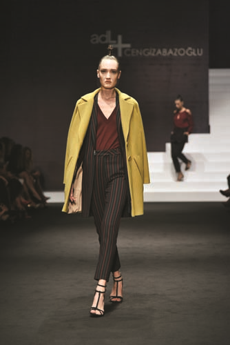 CENGİZ ABAZOĞLU’DAN SONSUZ SEVGİ KOLEKSİYONU 