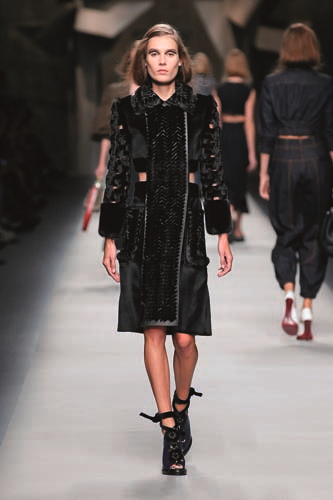 MİLANO MODA HAFTASI’NDAN 2016 İLKBAHAR YAZ MODASI