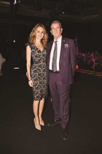 CENGİZ ABAZOĞLU’DAN SONSUZ SEVGİ KOLEKSİYONU 