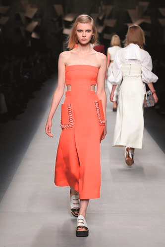 MİLANO MODA HAFTASI’NDAN 2016 İLKBAHAR YAZ MODASI