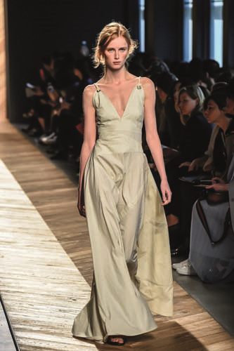 MİLANO MODA HAFTASI’NDAN 2016 İLKBAHAR YAZ MODASI