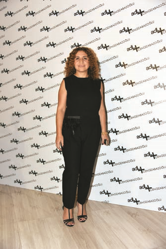 CENGİZ ABAZOĞLU’DAN SONSUZ SEVGİ KOLEKSİYONU 