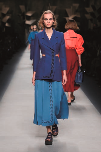 MİLANO MODA HAFTASI’NDAN 2016 İLKBAHAR YAZ MODASI