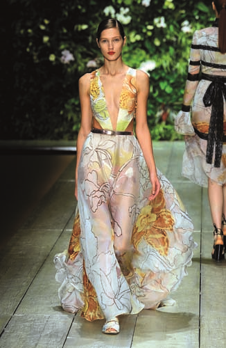 MİLANO MODA HAFTASI’NDAN 2016 İLKBAHAR YAZ MODASI