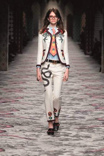 MİLANO MODA HAFTASI’NDAN 2016 İLKBAHAR YAZ MODASI