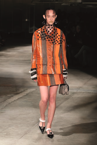 MİLANO MODA HAFTASI’NDAN 2016 İLKBAHAR YAZ MODASI