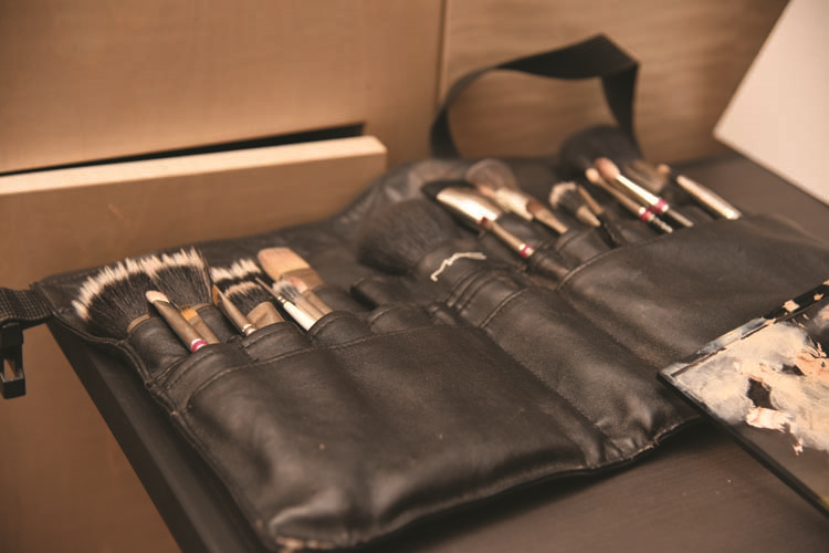 DEFİLE ÖNCESİ KULİS HEYECANI