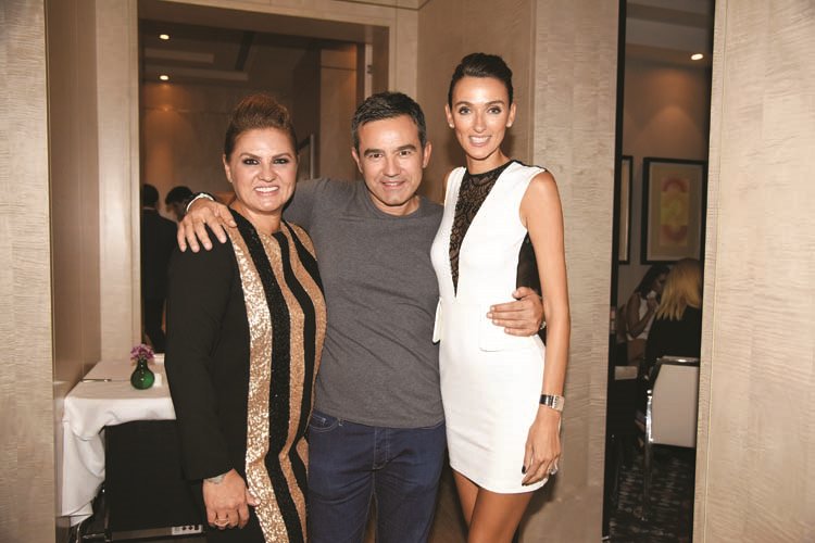 DEFİLE ÖNCESİ KULİS HEYECANI