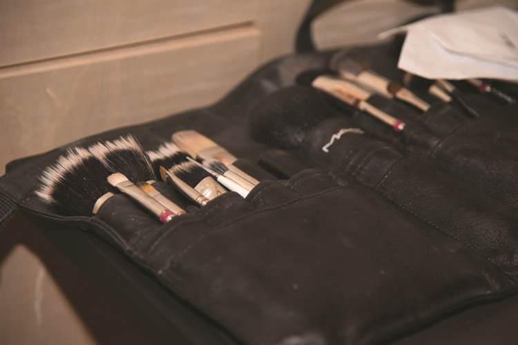 DEFİLE ÖNCESİ KULİS HEYECANI