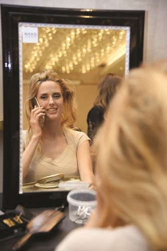 DEFİLE ÖNCESİ KULİS HEYECANI