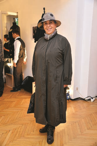 MODAYA KLEOPATRA’NIN  ENERJİK  DOKUNUŞU   