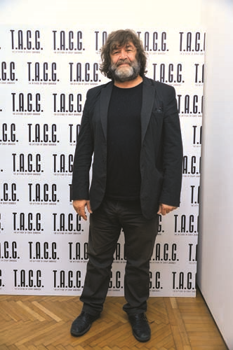 MODAYA KLEOPATRA’NIN  ENERJİK  DOKUNUŞU   