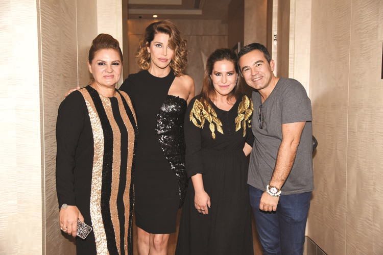 DEFİLE ÖNCESİ KULİS HEYECANI