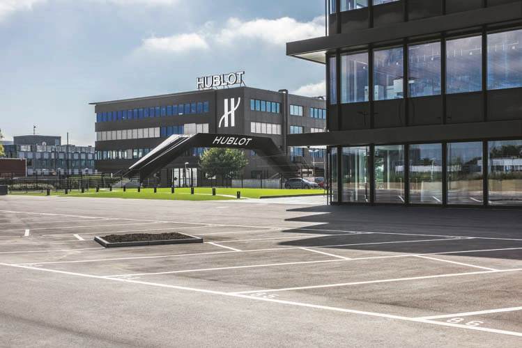 BAR REFAELİ, LAPO ELKANN VE PELÉ İLE  HUBLOT’NUN İKİNCİ FABRİKASININ AÇILIŞI