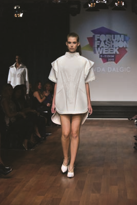 SOHO’DA ÇABA DERNEĞİ  YARARINA MODA ŞOVU  