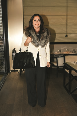 ERDODER DOSTLARI  YARDIM YEMEĞİNDE