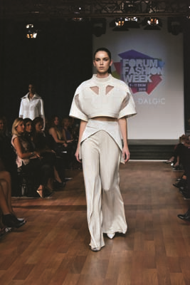 SOHO’DA ÇABA DERNEĞİ  YARARINA MODA ŞOVU  