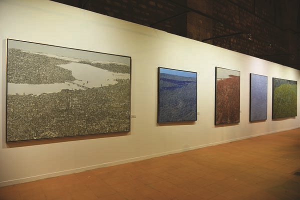 DEVRİM ERBİL’İN  “AKADEMİDE 50 YIL”  SERGİSİ SANATSEVERLER İLE BULUŞTU