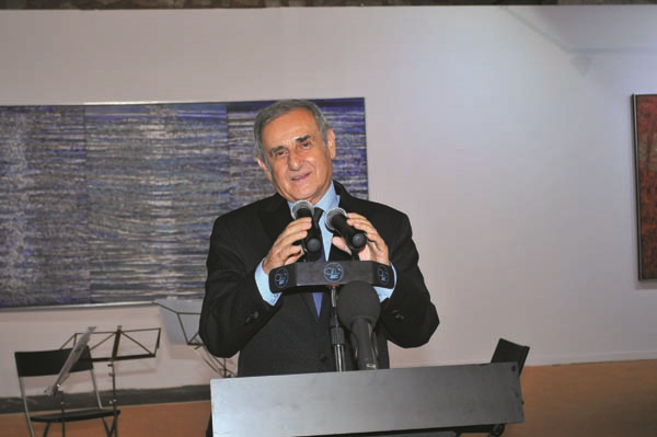 DEVRİM ERBİL’İN  “AKADEMİDE 50 YIL”  SERGİSİ SANATSEVERLER İLE BULUŞTU