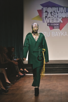 SOHO’DA ÇABA DERNEĞİ  YARARINA MODA ŞOVU  