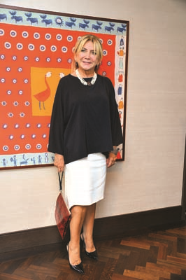 KRAL DAİRESİNDE LÜKS YAŞAMA DAİR TANITIM DAVETİ 