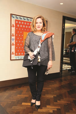 KRAL DAİRESİNDE LÜKS YAŞAMA DAİR TANITIM DAVETİ 