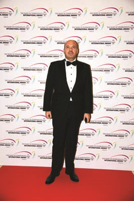 PRENS EDWARD’IN ONUR KONUĞU OLDUĞU GALA YEMEĞİNDE  CEMİYET BULUŞTU