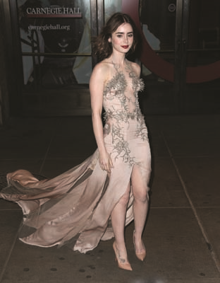 LILY COLLINS FARKLI TARZLARI DENEMEYİ SEVİYOR