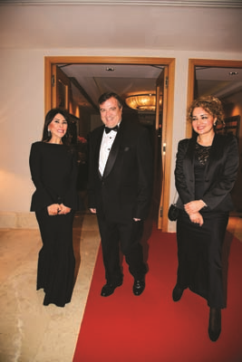 PRENS EDWARD’IN ONUR KONUĞU OLDUĞU GALA YEMEĞİNDE  CEMİYET BULUŞTU