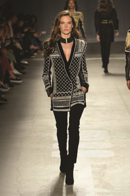 NEW YORK’TA RENKLİ TANITIM