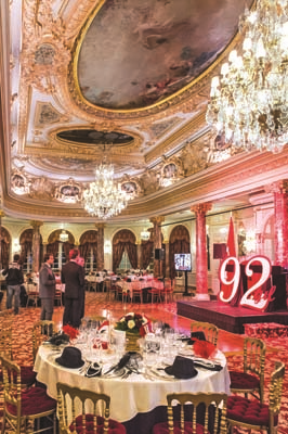 MONACO’DAKİ 29 EKİM CUMHURİYET BALOSU’NDA FRANSIZ VE TÜRK CEMİYETİ BULUŞTU