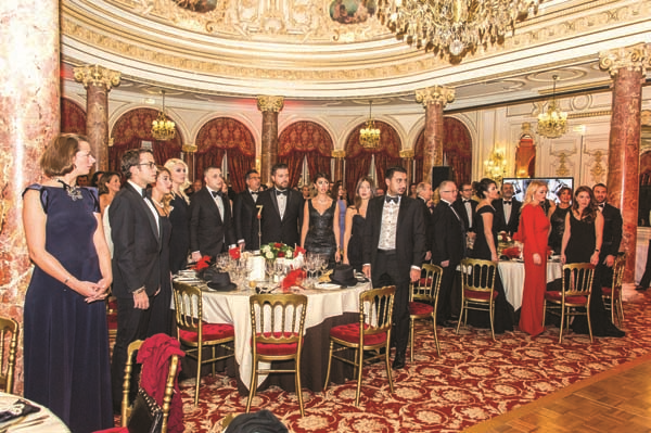 MONACO’DAKİ 29 EKİM CUMHURİYET BALOSU’NDA FRANSIZ VE TÜRK CEMİYETİ BULUŞTU