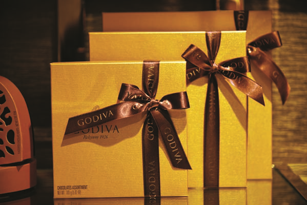 YENİ MAĞAZADA ÇİKOLATA TADINDA DAVET