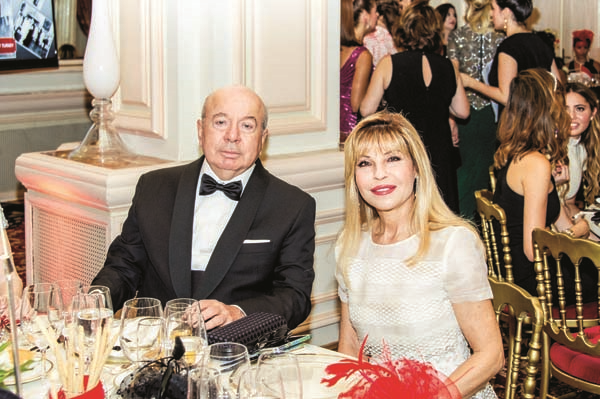 MONACO’DAKİ 29 EKİM CUMHURİYET BALOSU’NDA FRANSIZ VE TÜRK CEMİYETİ BULUŞTU