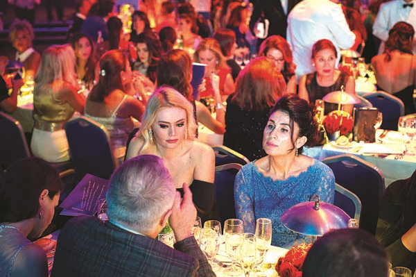 MONACO’DAKİ 29 EKİM CUMHURİYET BALOSU’NDA FRANSIZ VE TÜRK CEMİYETİ BULUŞTU