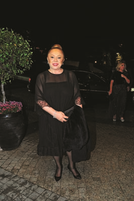 BOĞAZ MANZARASINDA ROMANTİK DÜĞÜN 