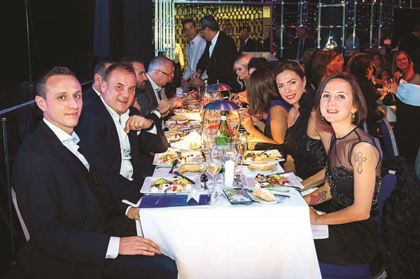 MONACO’DAKİ 29 EKİM CUMHURİYET BALOSU’NDA FRANSIZ VE TÜRK CEMİYETİ BULUŞTU