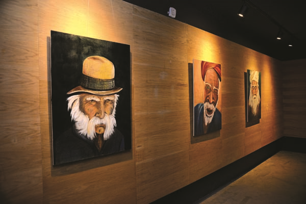 MELDA KAMHİ KOSİF’TEN  ANLAR SERGİSİ